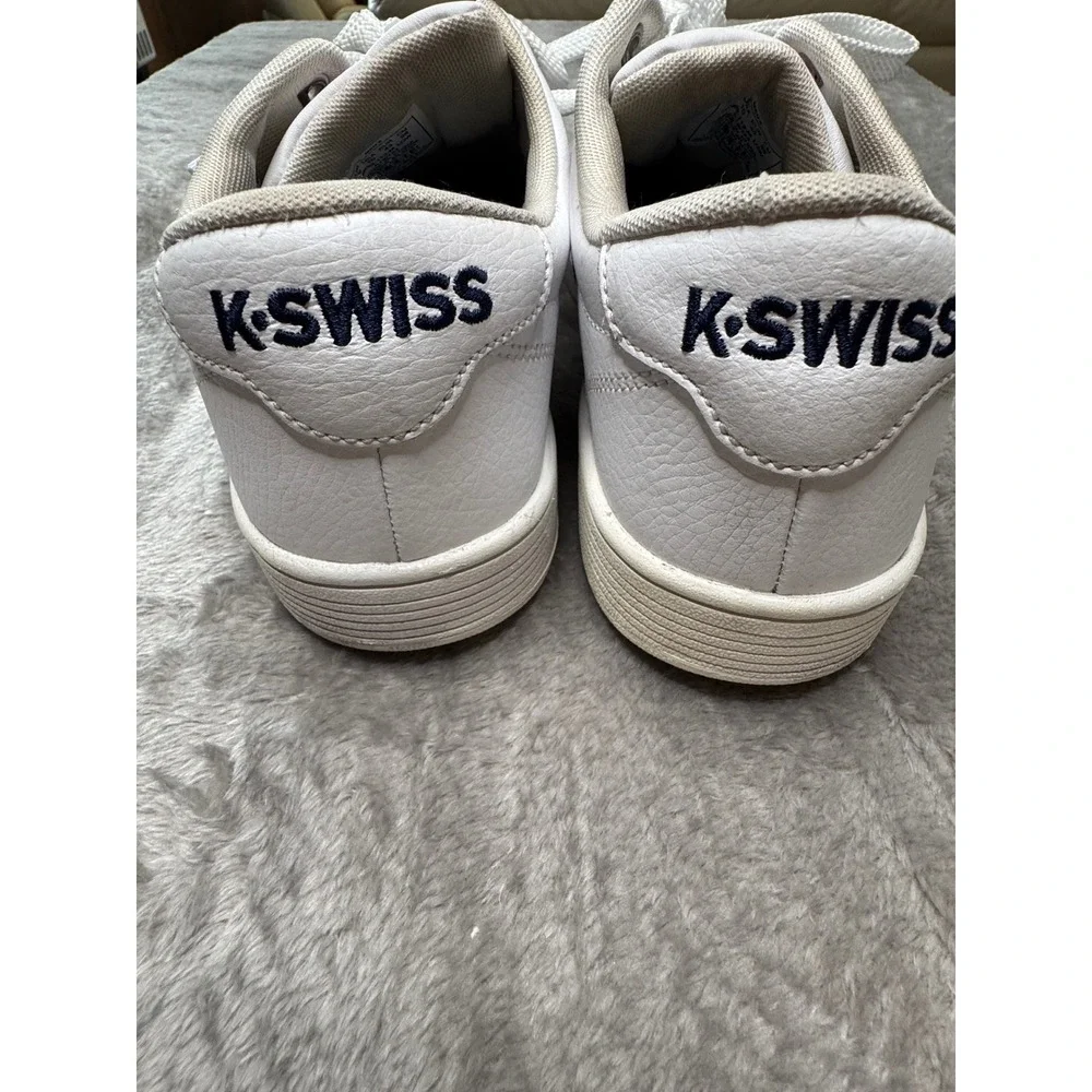 K-Swiss swiss court